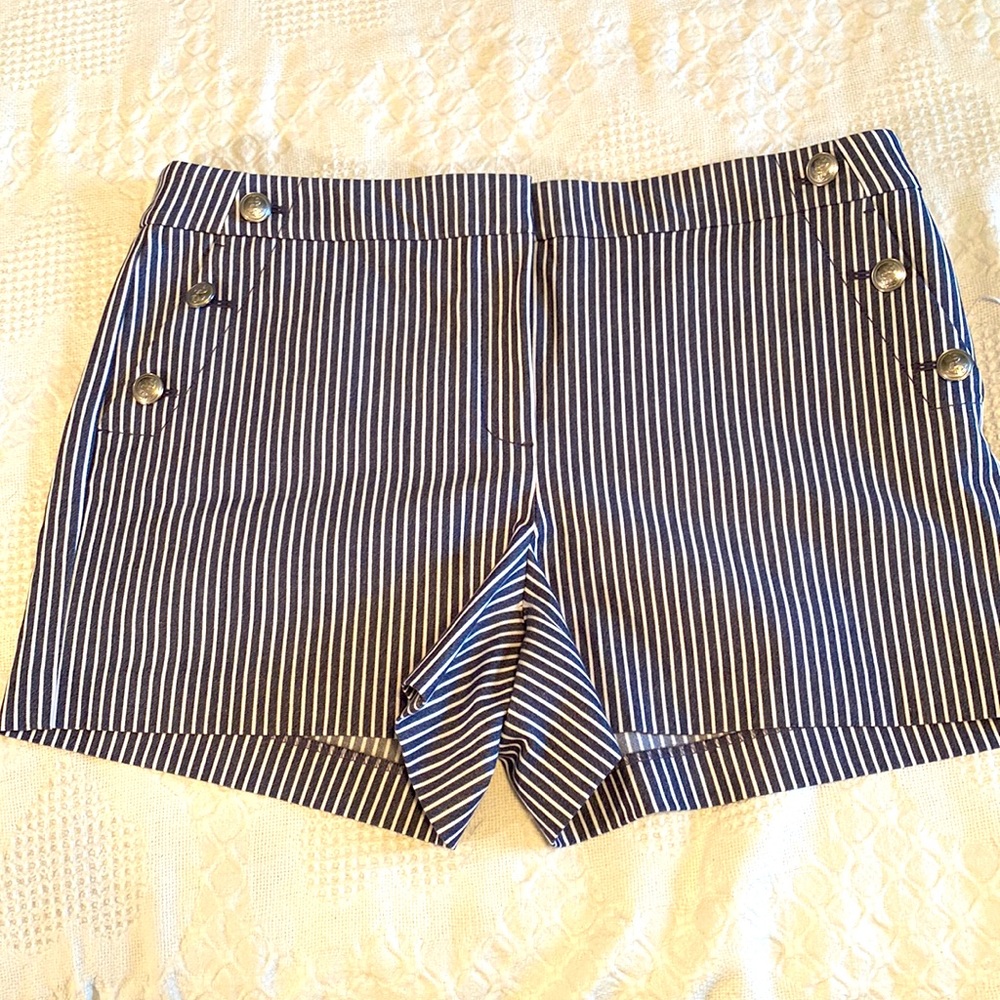 Loft Riviera shorts size 14. New with tags
